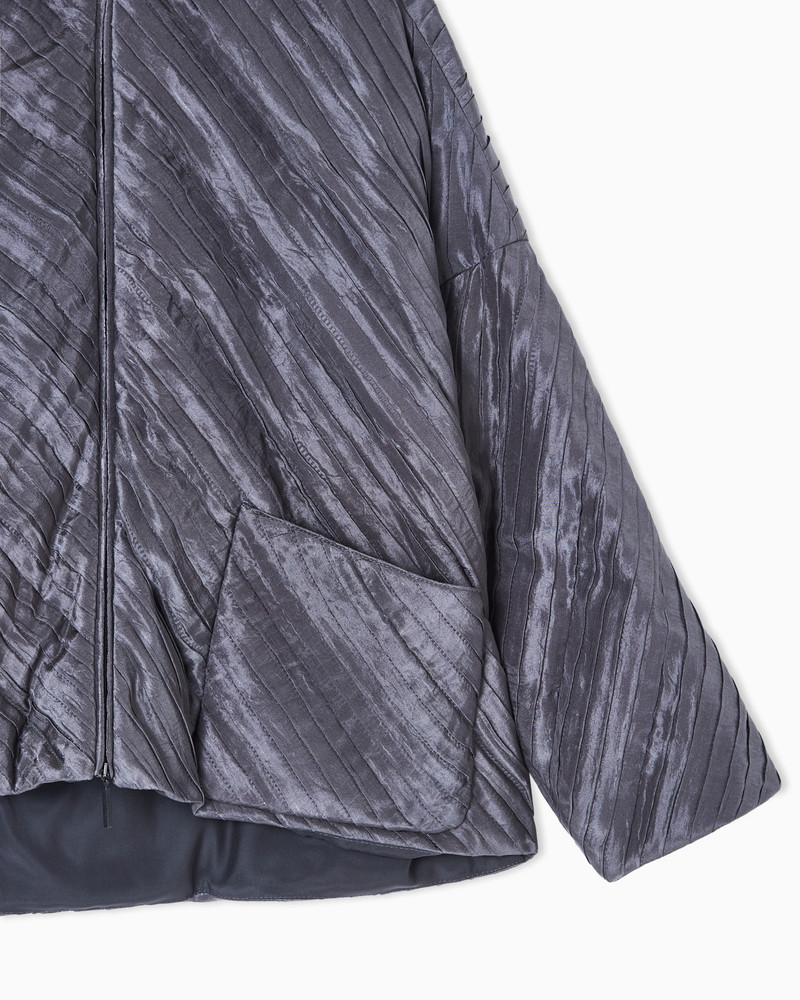 GIORGIO ARMANI DIAGONAL PLEATED SILK PEA COAT outlook