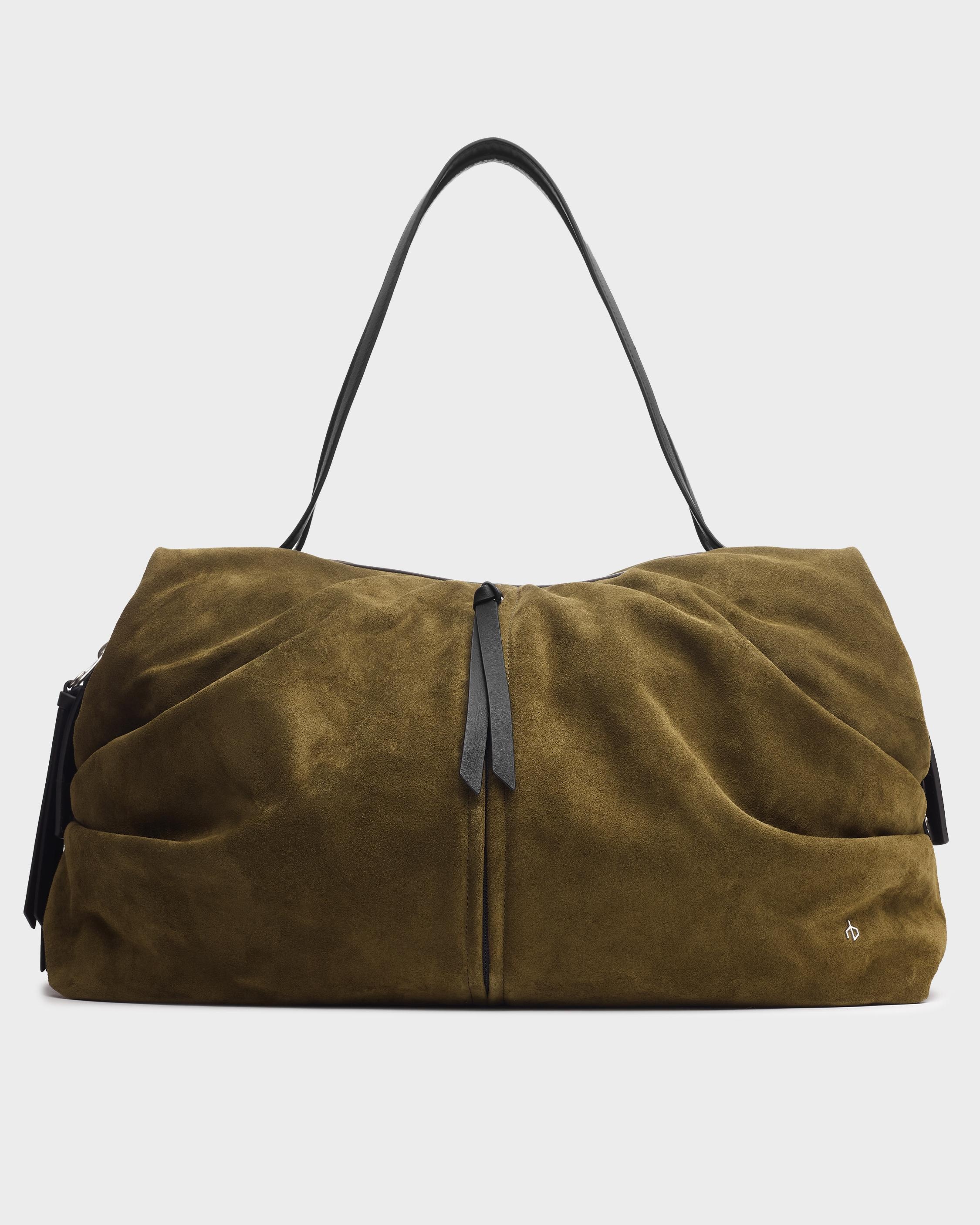 Commuter Overnighter - Suede
Large Duffle Bag - 1