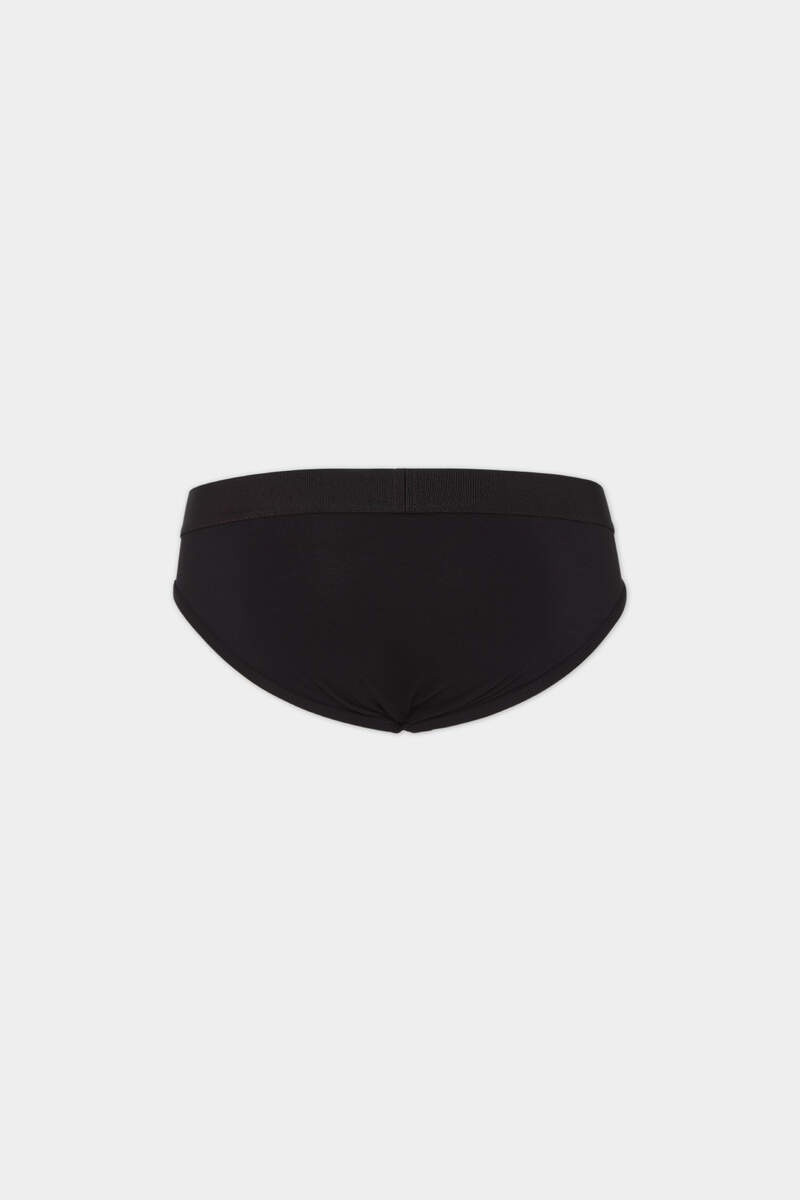 DSQUARED2 DSQUARED2 LOGO BRIEF outlook