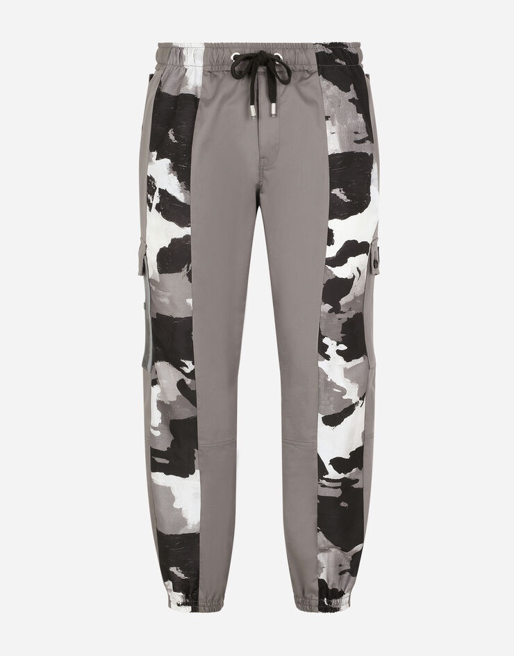 Cotton jogging pants with camouflage- print details - 3