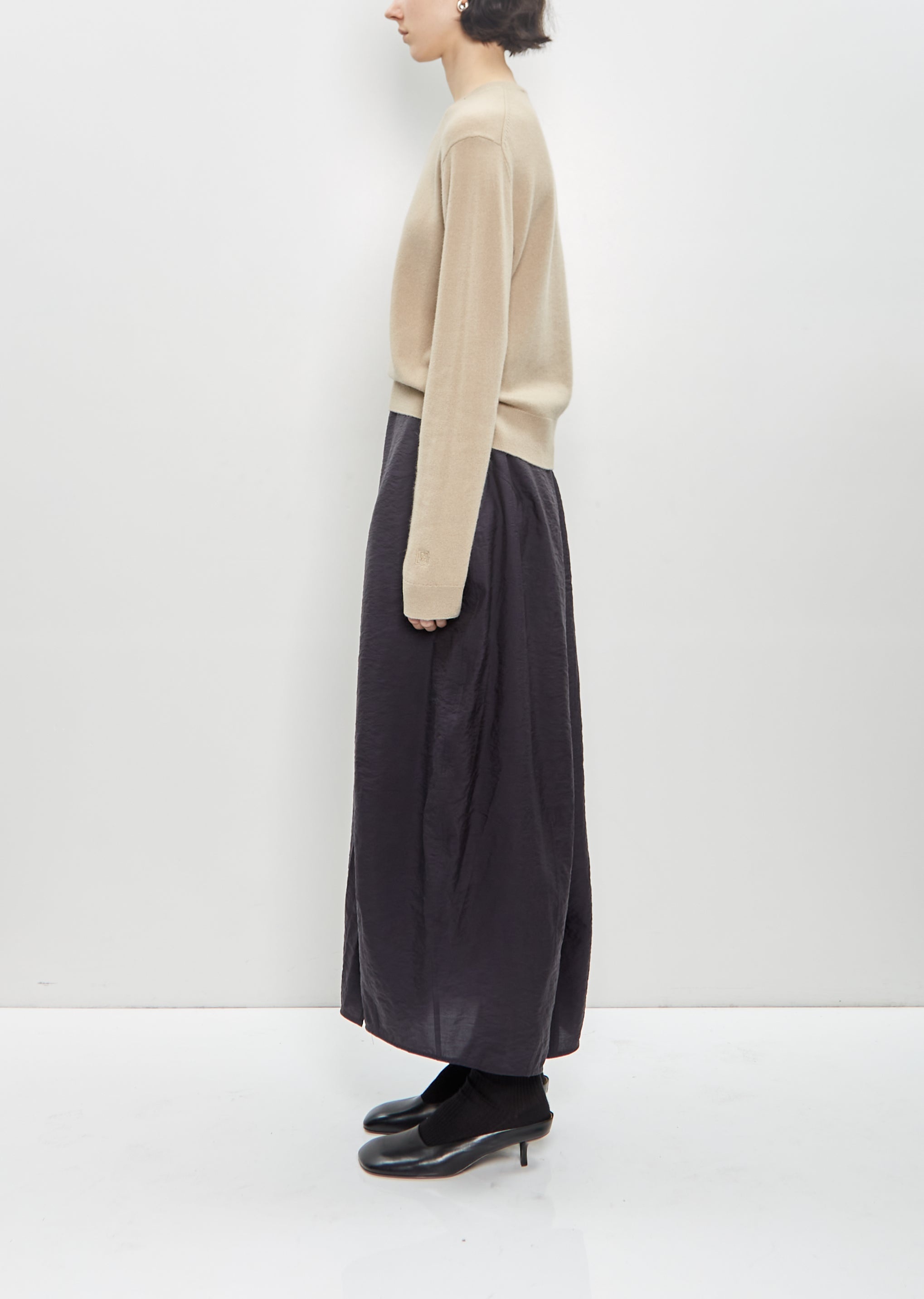 Classic V-Neck Knit — Fawn - 2
