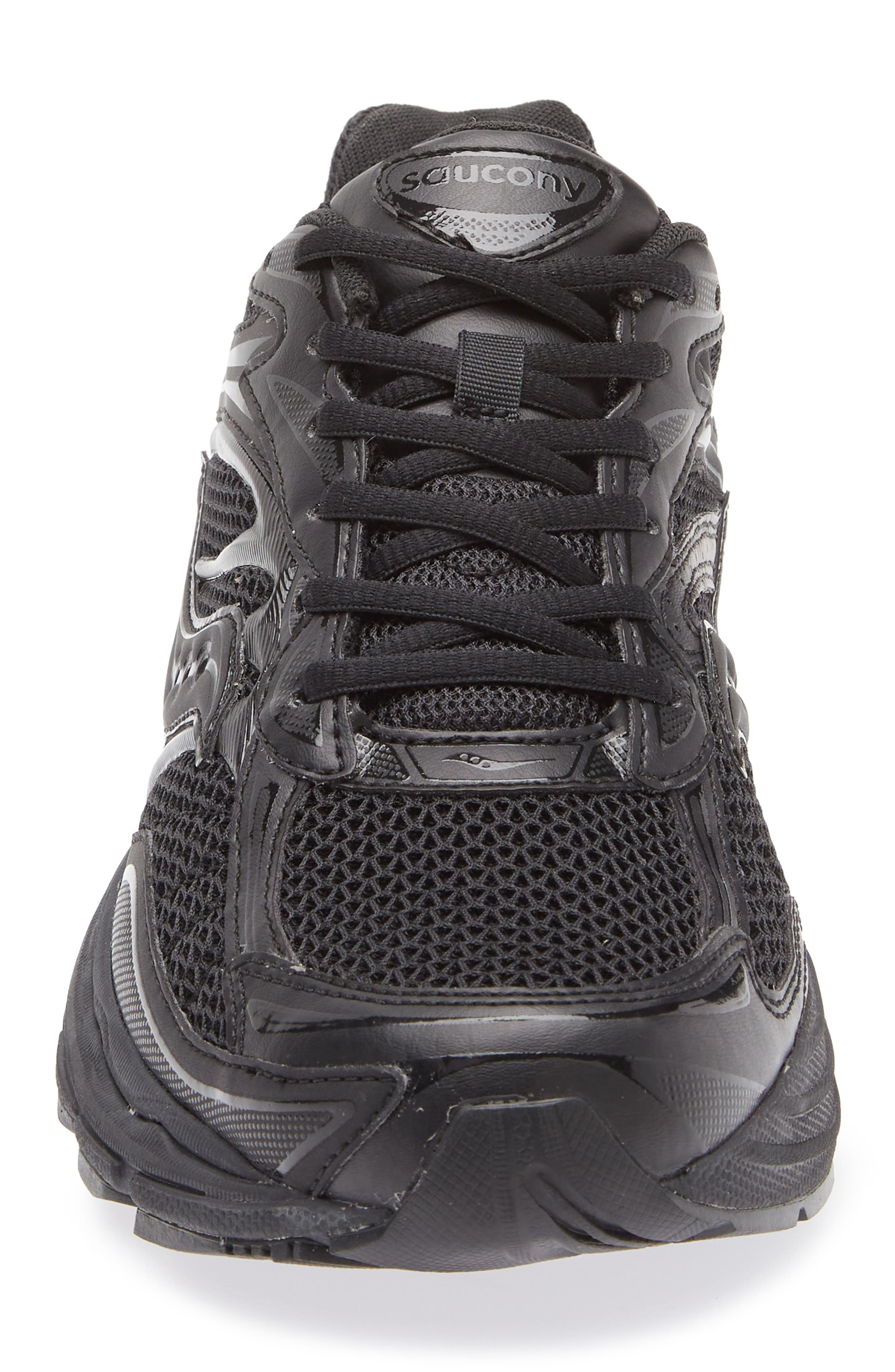 Saucony Gender Inclusive ProGrid Omni 9 Sneaker in Black/Black at Nordstrom - 4