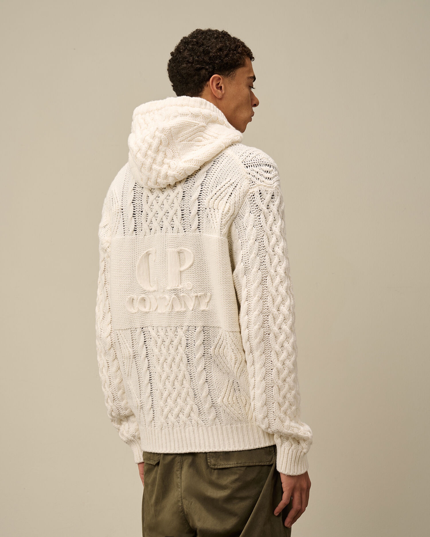 【送料&関税込】C.P. Company Hooded Knit C.P. Company Lambswool Hooded Zipped Logo Knit | REVERSIBLE