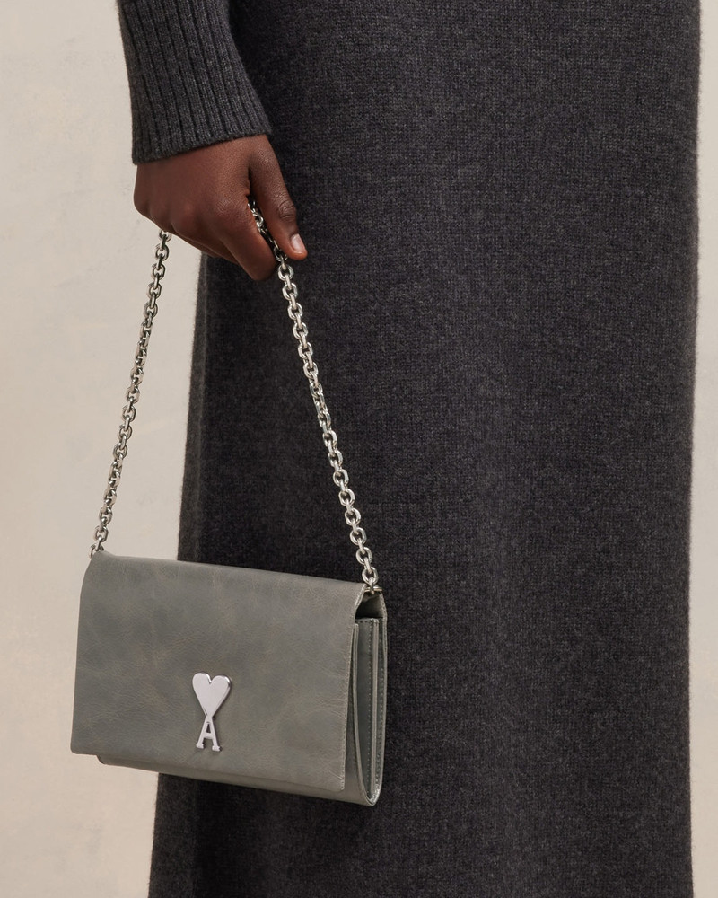 AMI Paris CHAIN WALLET VOULEZ-VOUS outlook