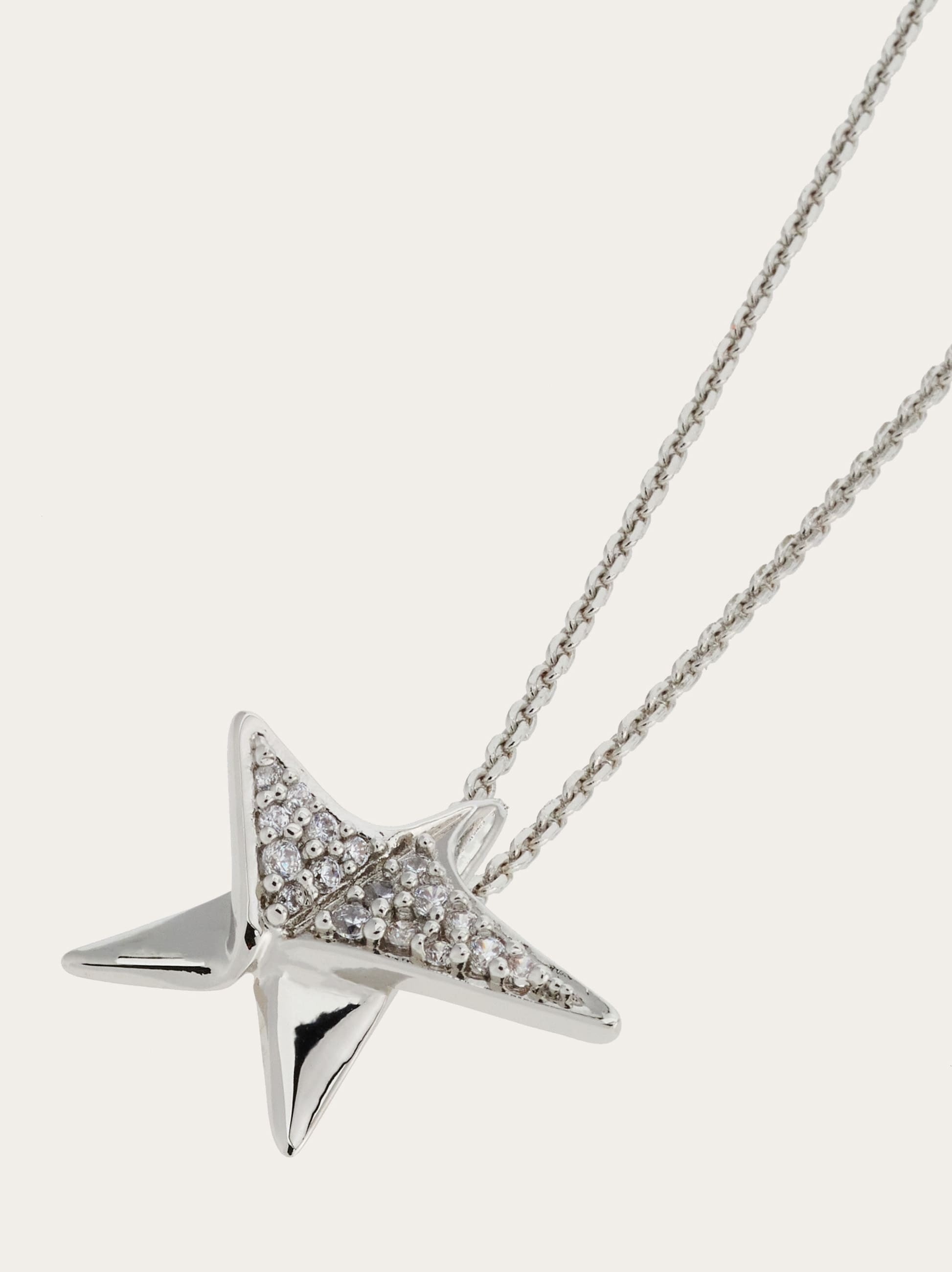 Necklace with star pendant - 2