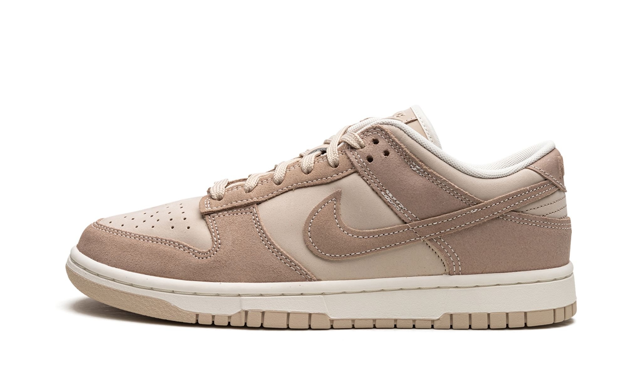 WMNS Dunk Low "Sanddrift" - 1