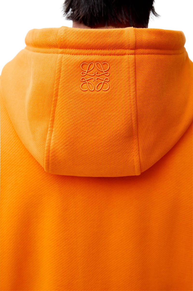 Relaxed fit hoodie in cotton 5