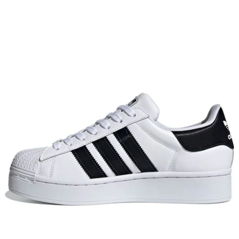 (WMNS) adidas 원본 Superstar 대담한 'White Black' FY0406 - 1
