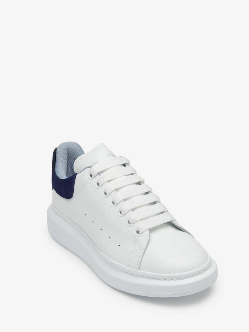 Men's Oversized Sneaker in White/navy/light Blue - 5
