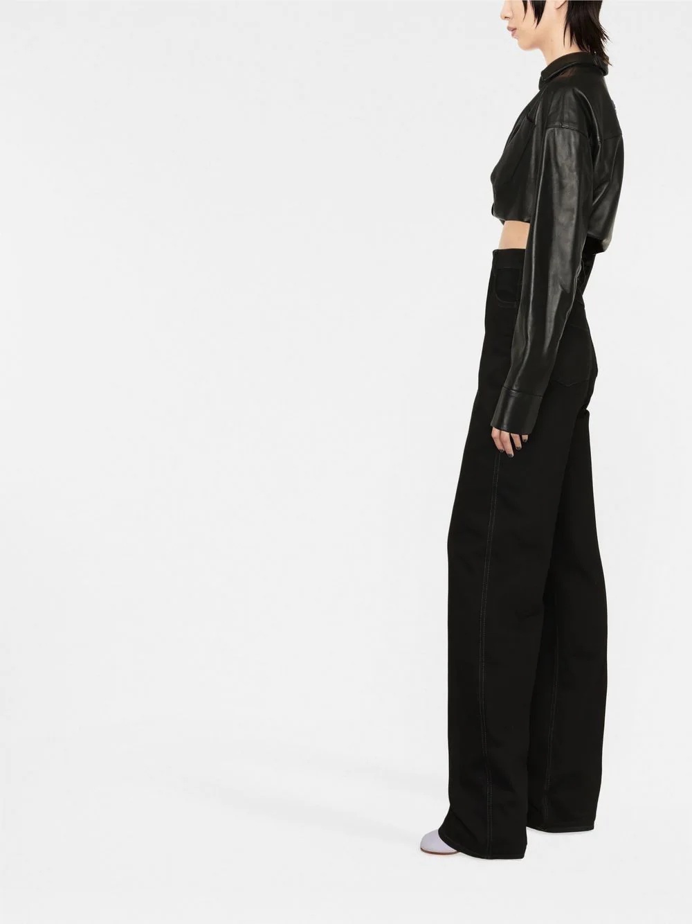 twist-detail cropped leather top - 3