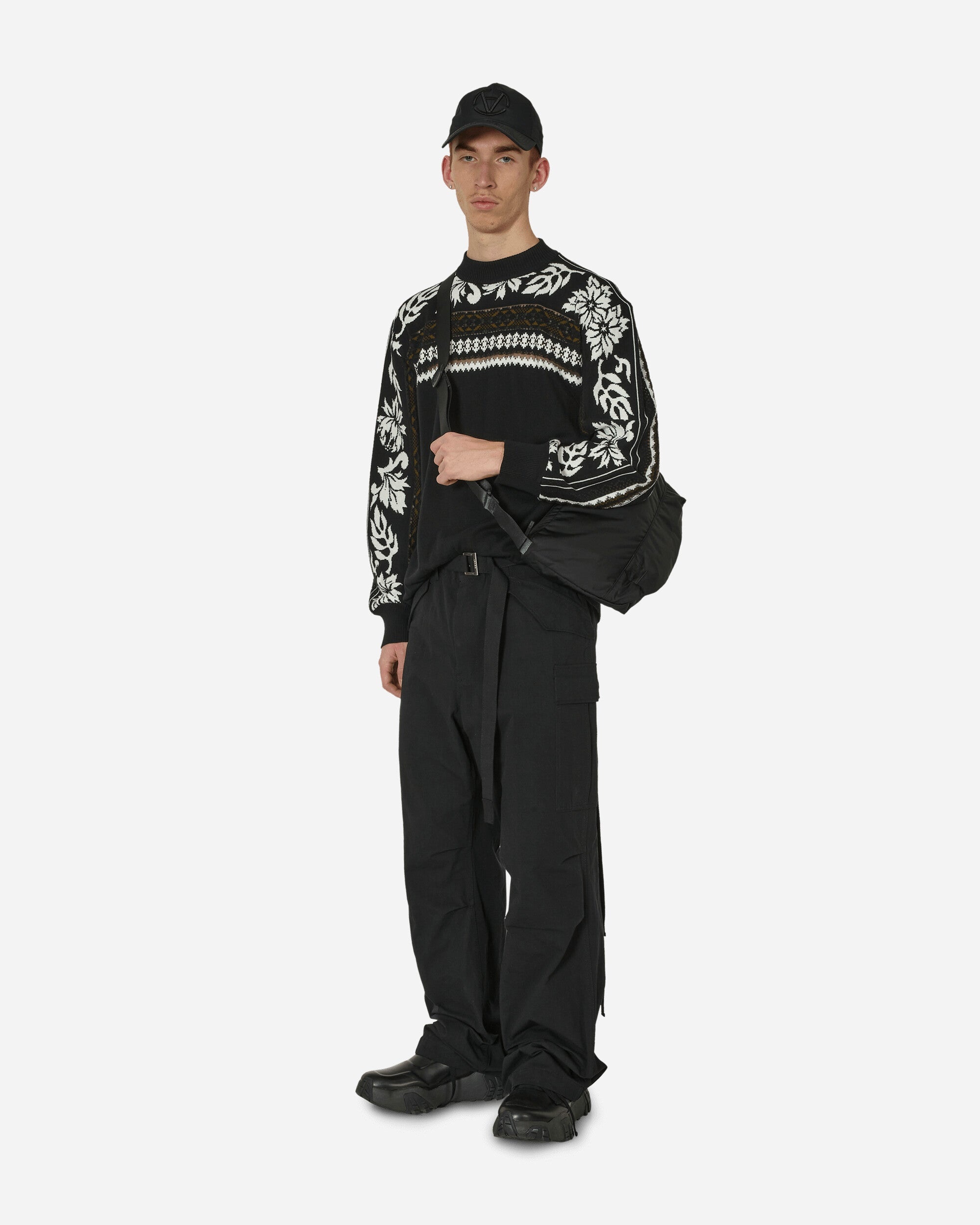 Floral Jacquard Knit Sweater Black / Off White - 4