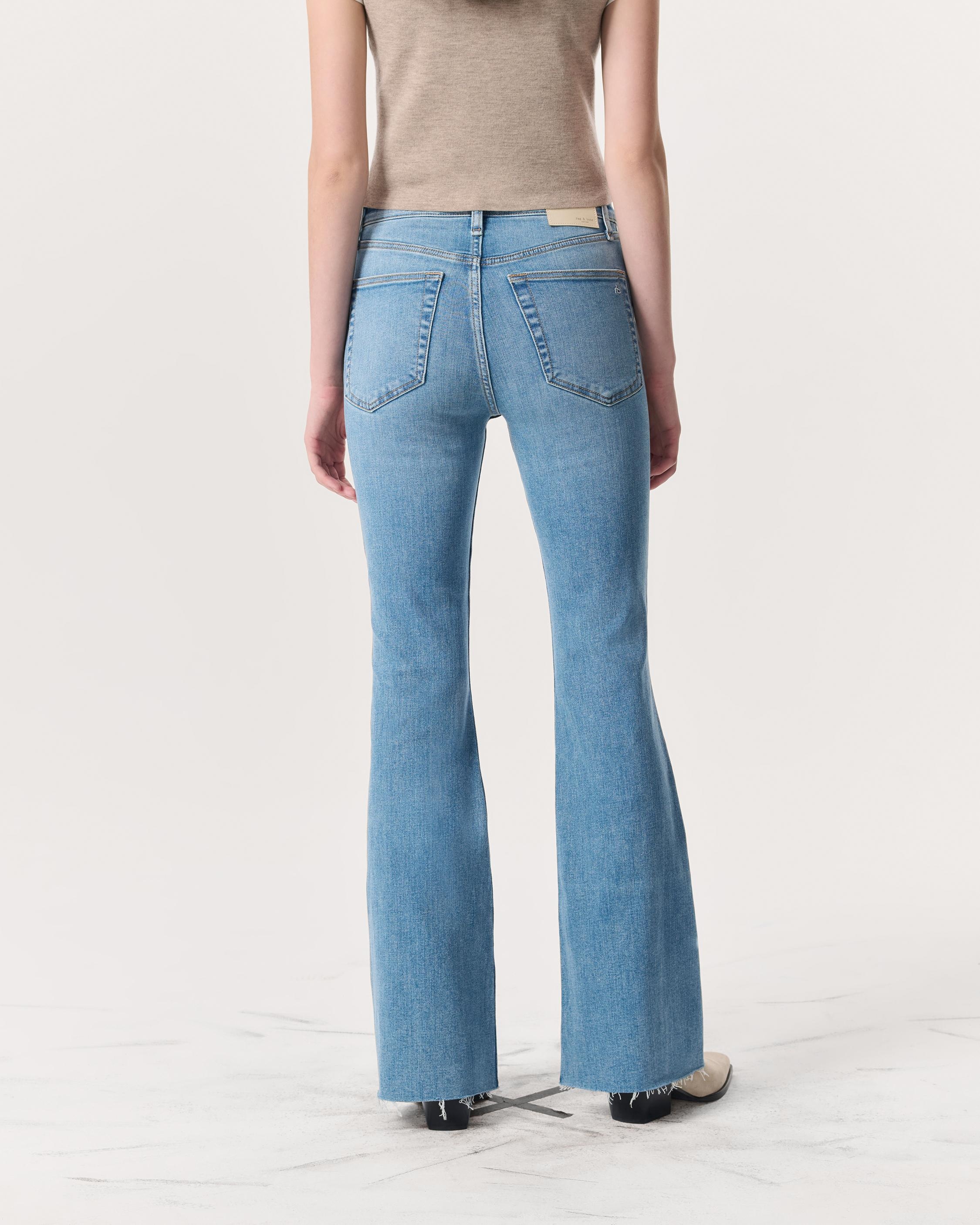 Flexi Dahlia Flare Jeans
Flexi Smooth & Sculpt Denim - 5