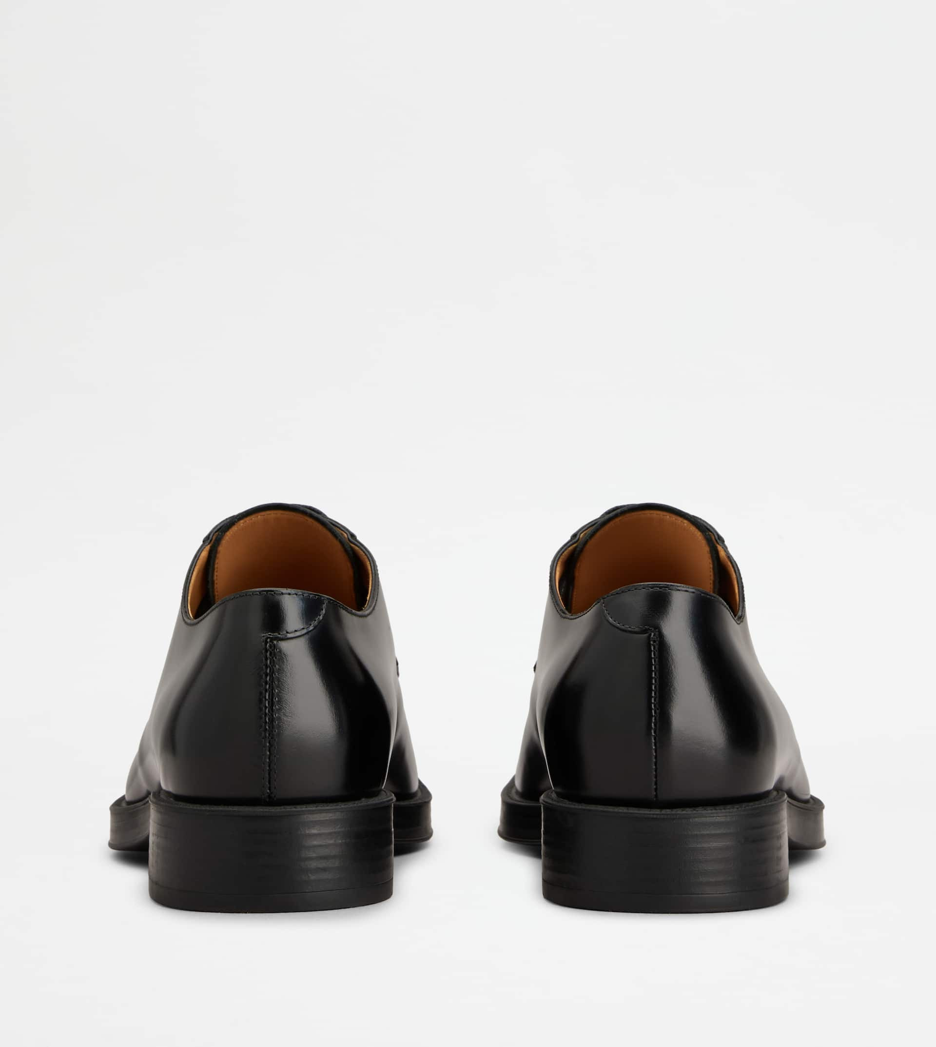 LACE-UPS IN LEATHER - BLACK - 3