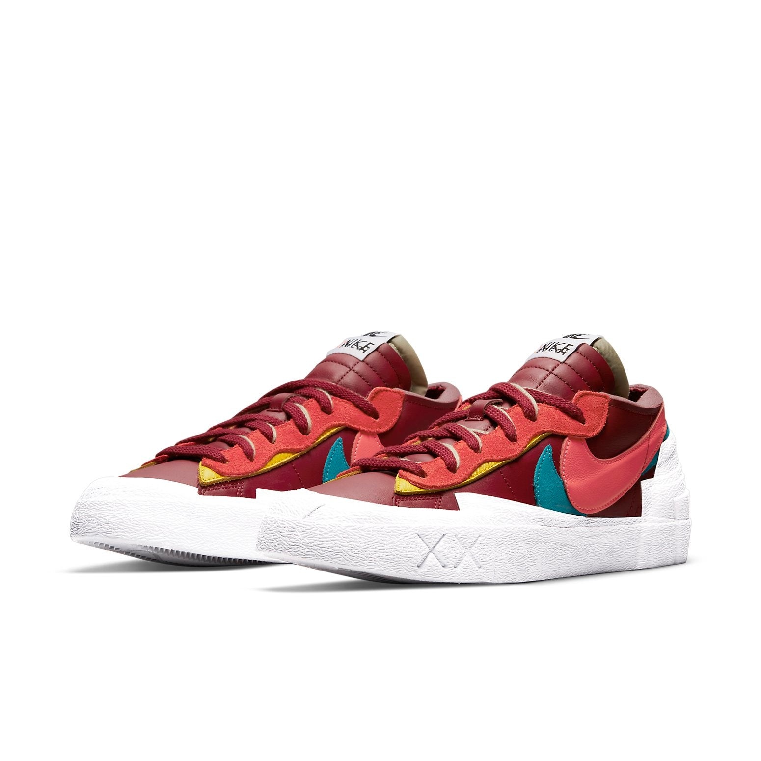 Nike KAWS x sacai x Blazer Low 'Team Red' DM7901-600 - 3