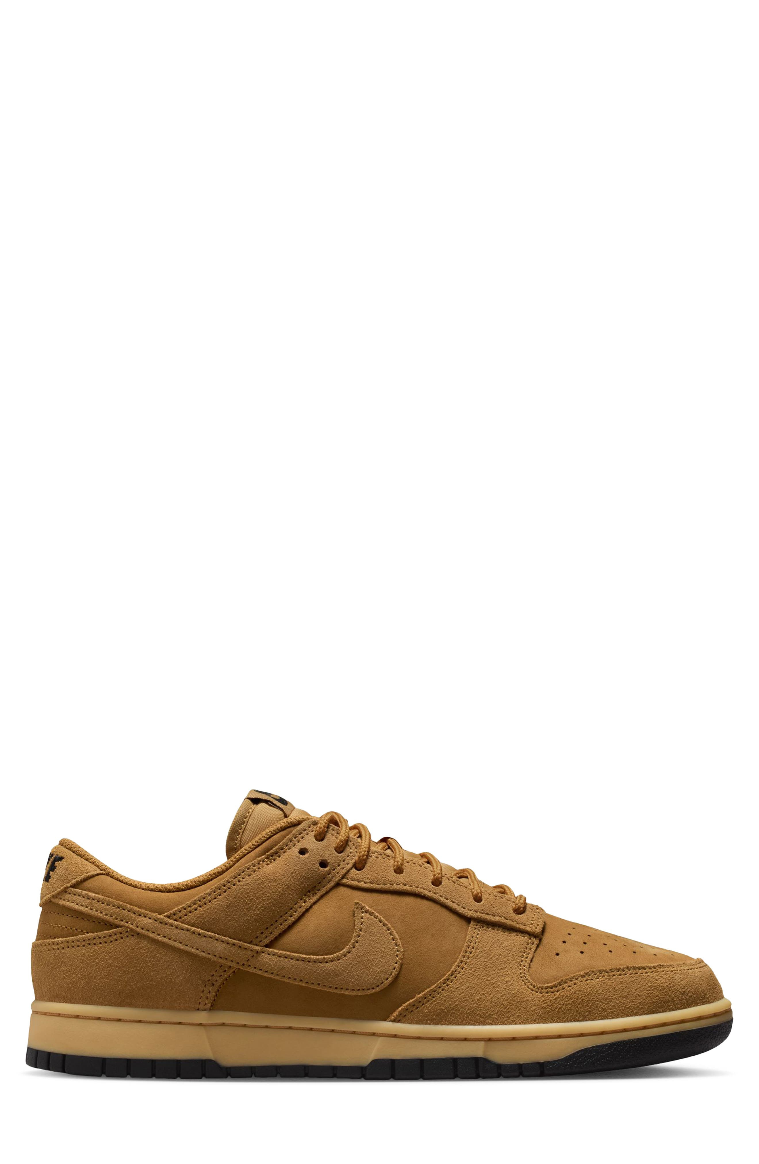 Nike Dunk Low SE Basketball Sneaker in Wheat/Black at Nordstrom - 2