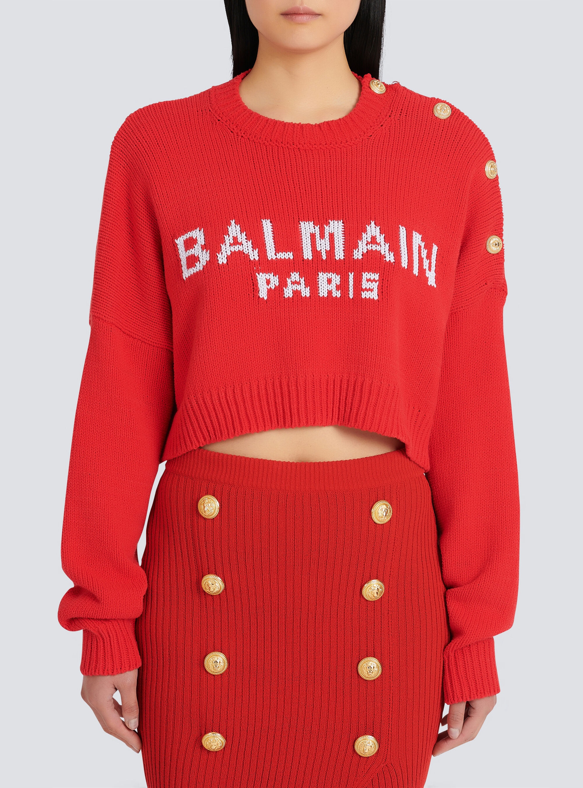 HIGH SUMMER CAPSULE - Cropped knit sweater with Balmain logo print - 6