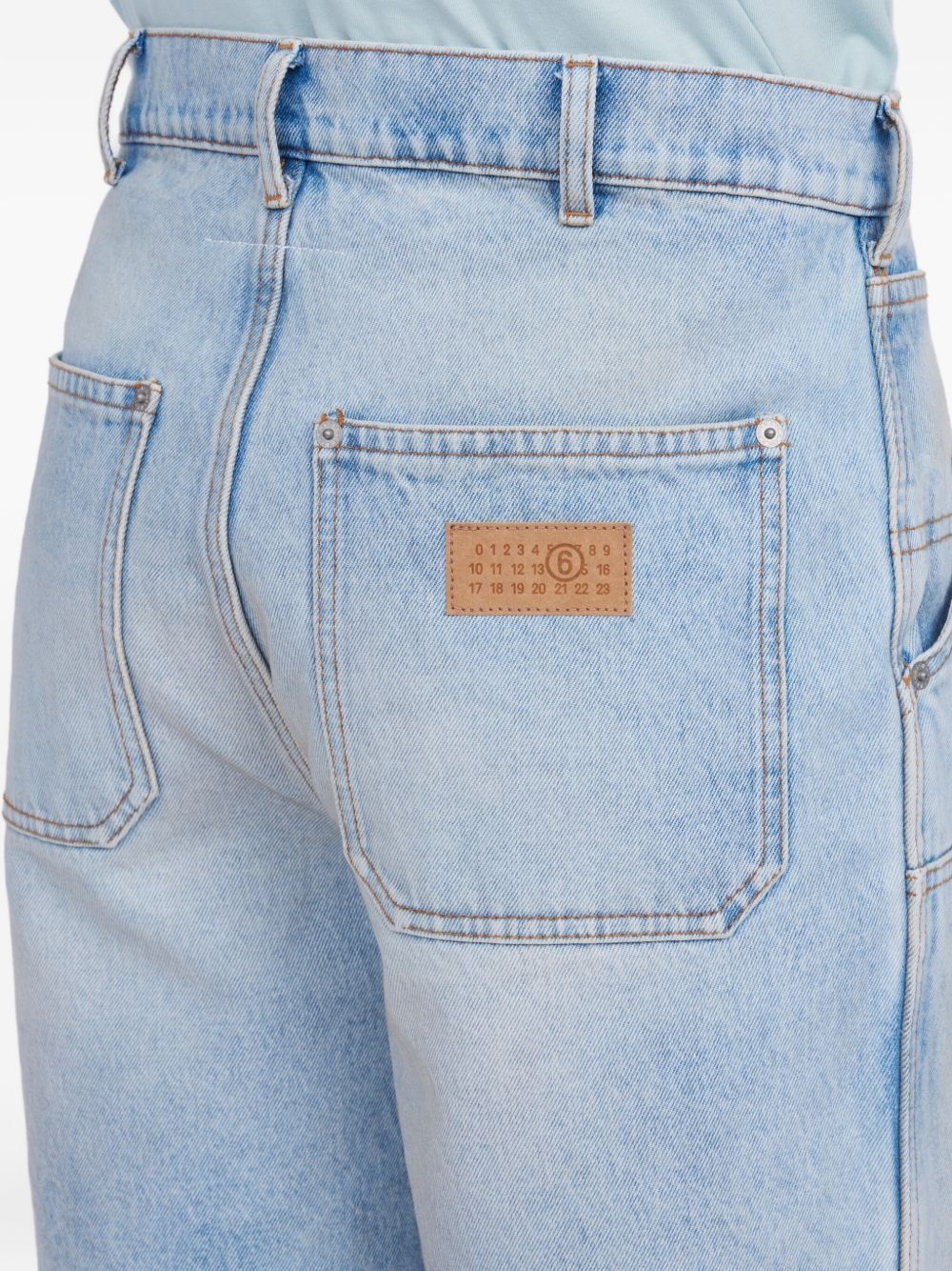 Numbers-motif denim shorts - 5