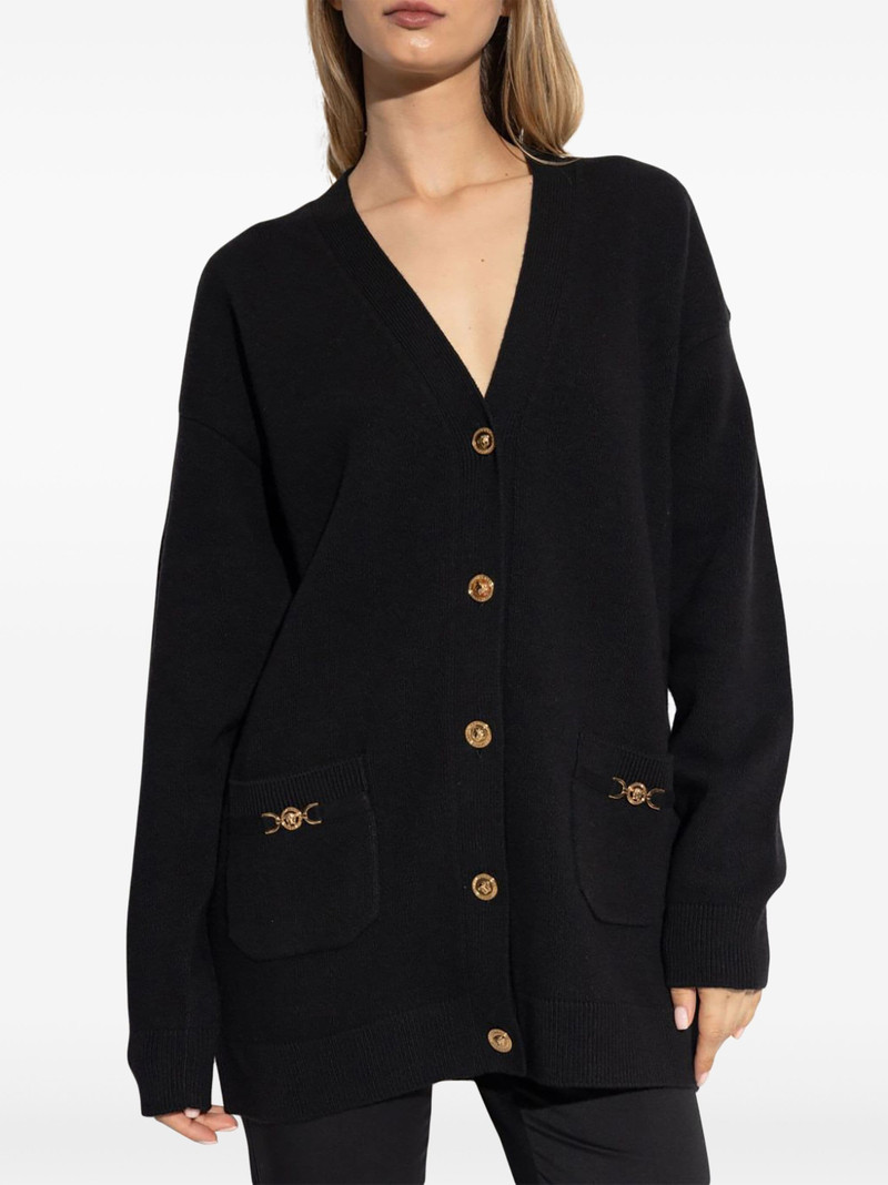 Medusa-button cardigan 3