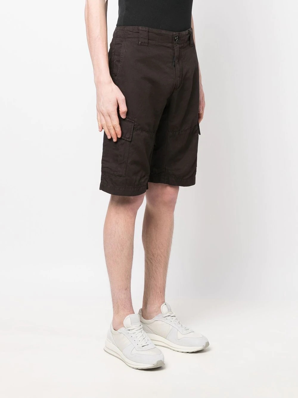 multi-pocket knee-length cargo shorts - 3