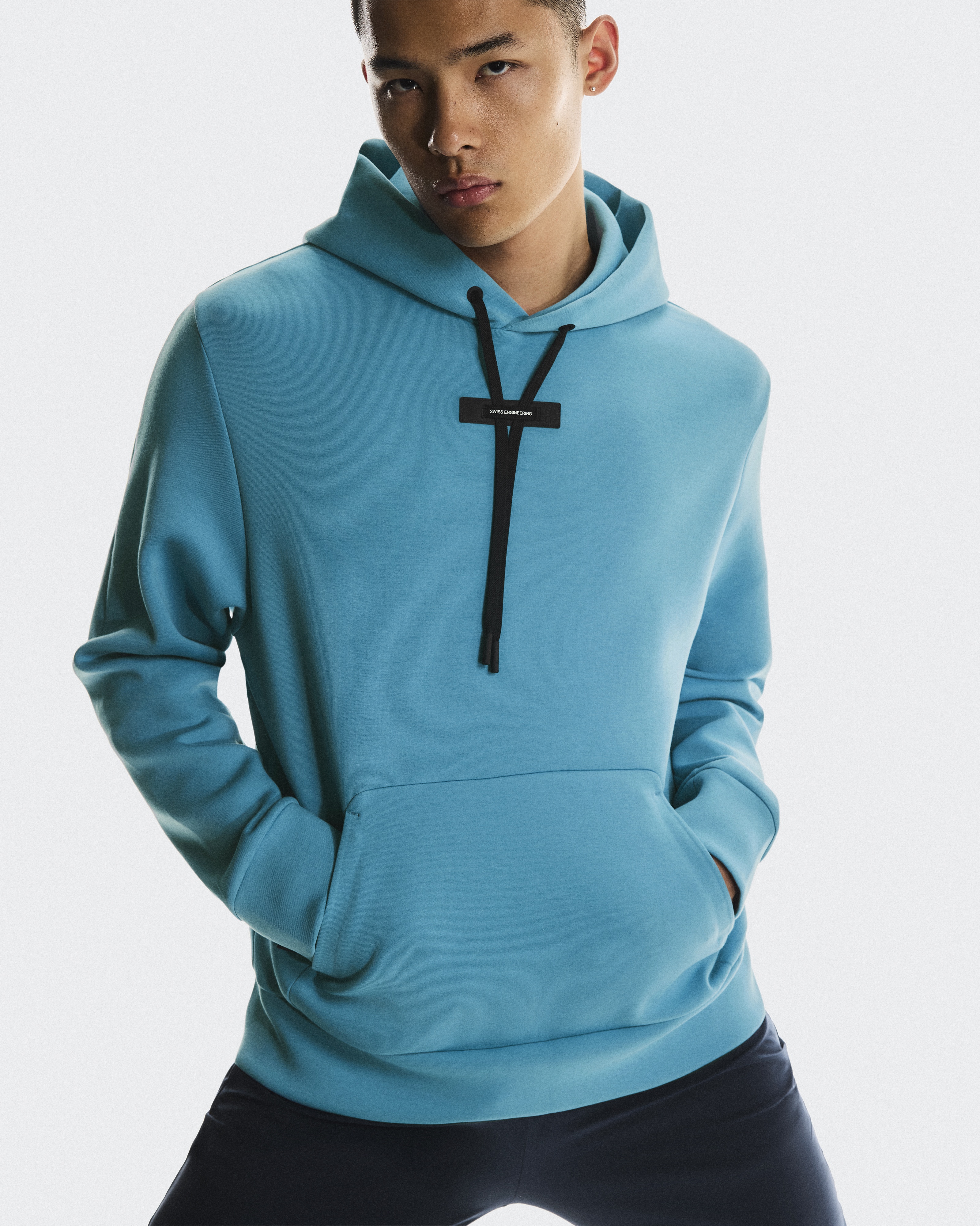 Focus Tech Hoodie - 3