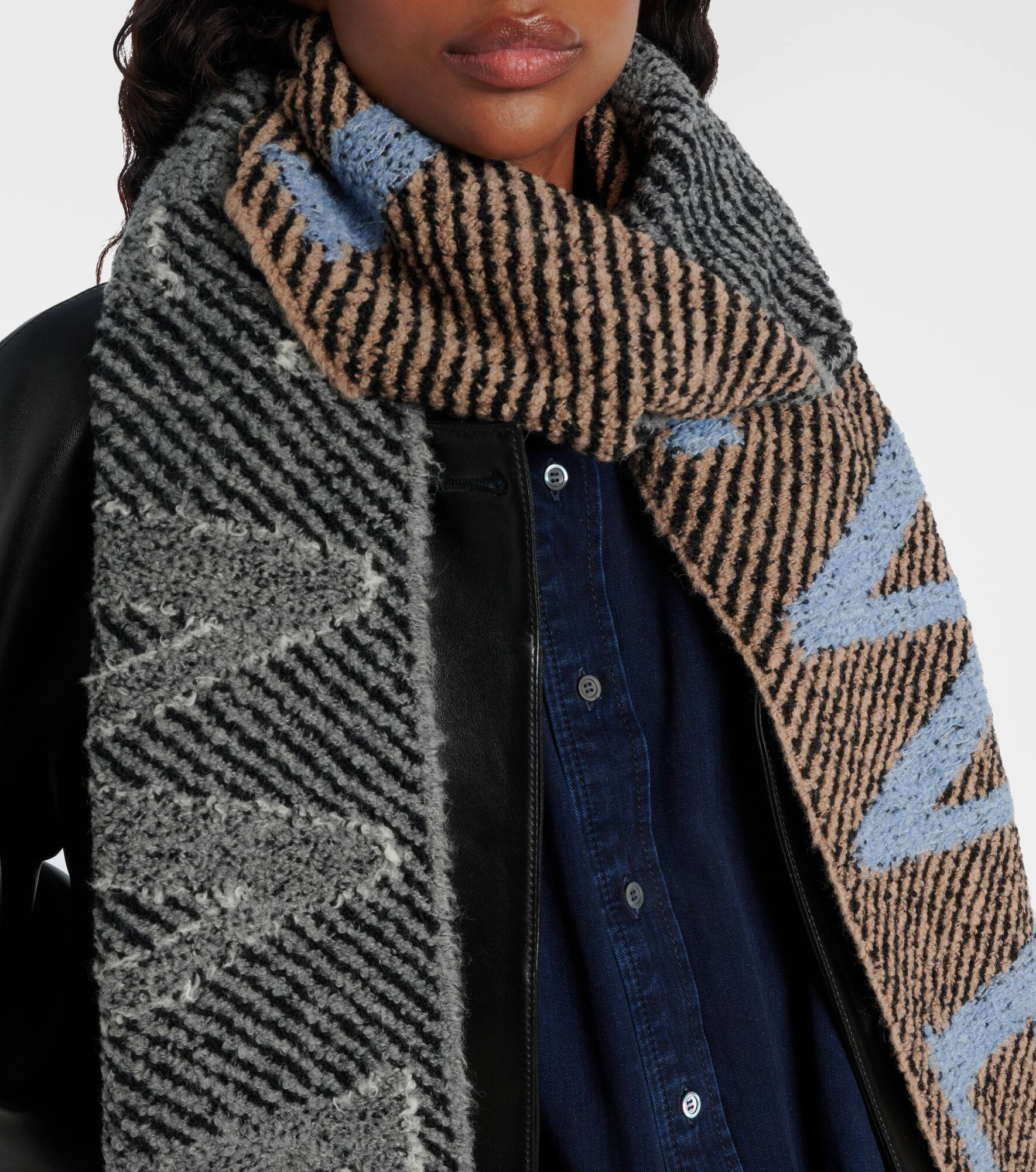 Logo alpaca and wool-blend scarf - 3
