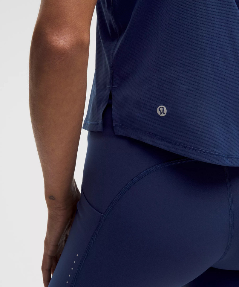 Lightweight Waist-Length Running Tank Top 6