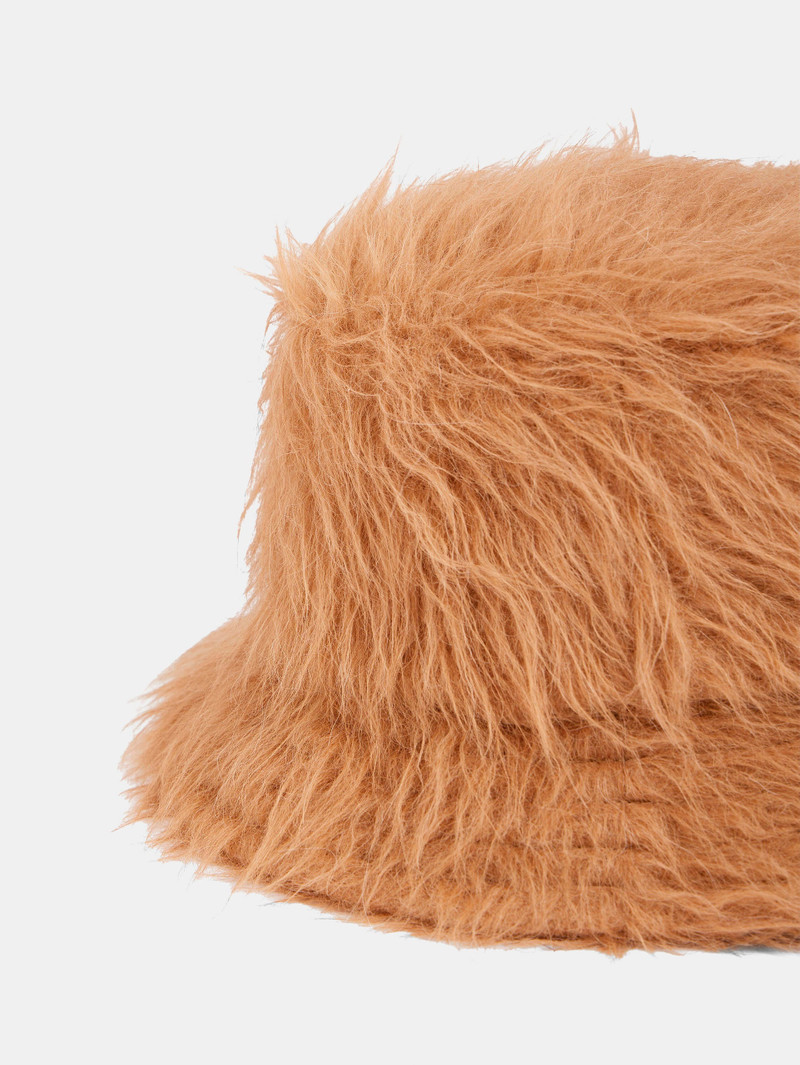 BROWN BUCKET HAT IN FUR 4