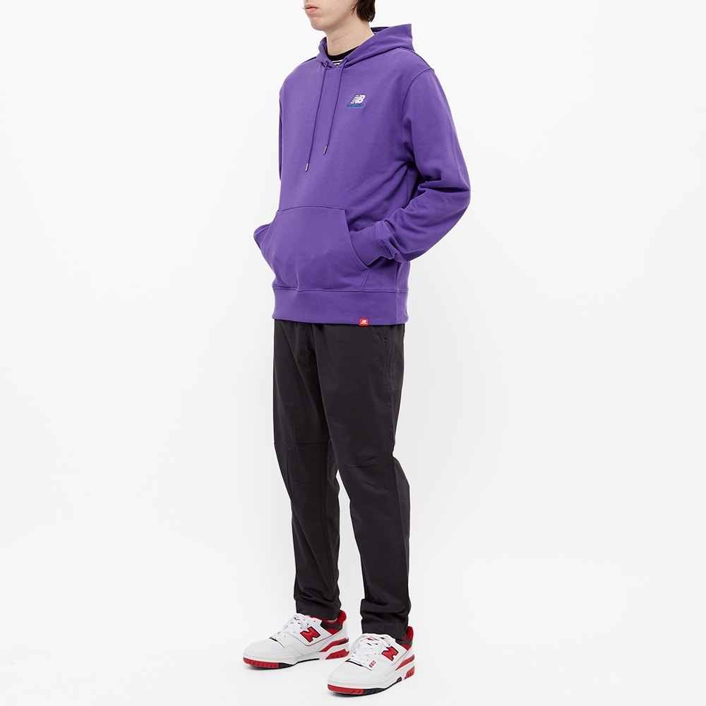 New Balance Essentials Embroidered Hoody - 6