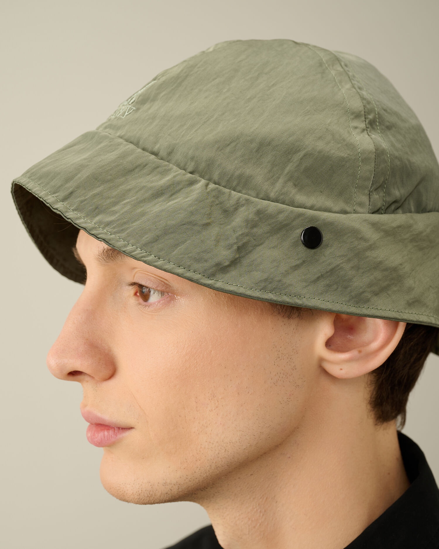 Nylon B Neck Flap Bucket Hat - 4