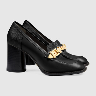 GUCCI Women's mid-heel loafer with chain outlook