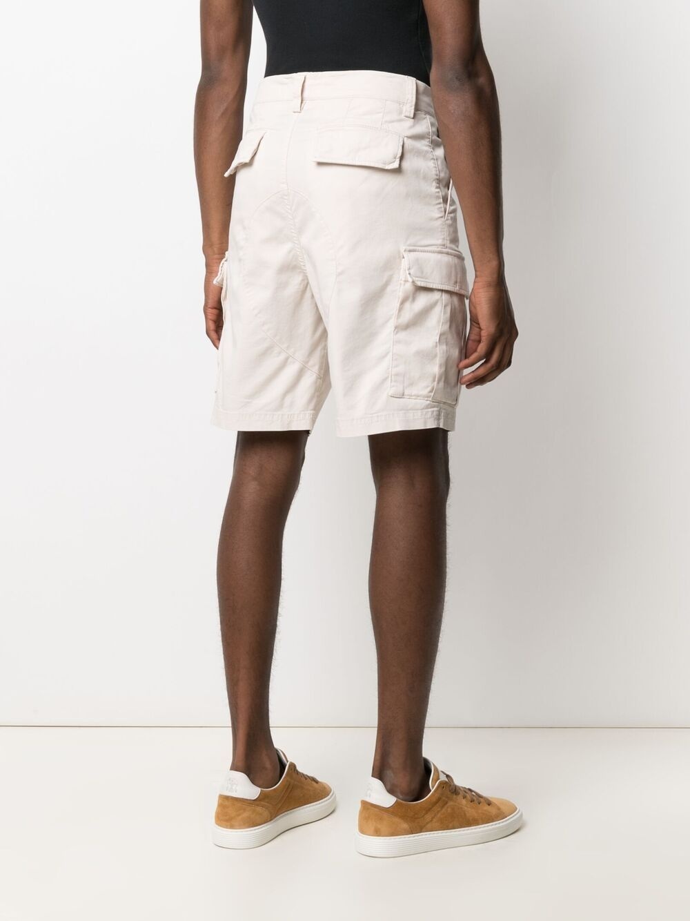 side flap pockets cargo shorts - 4