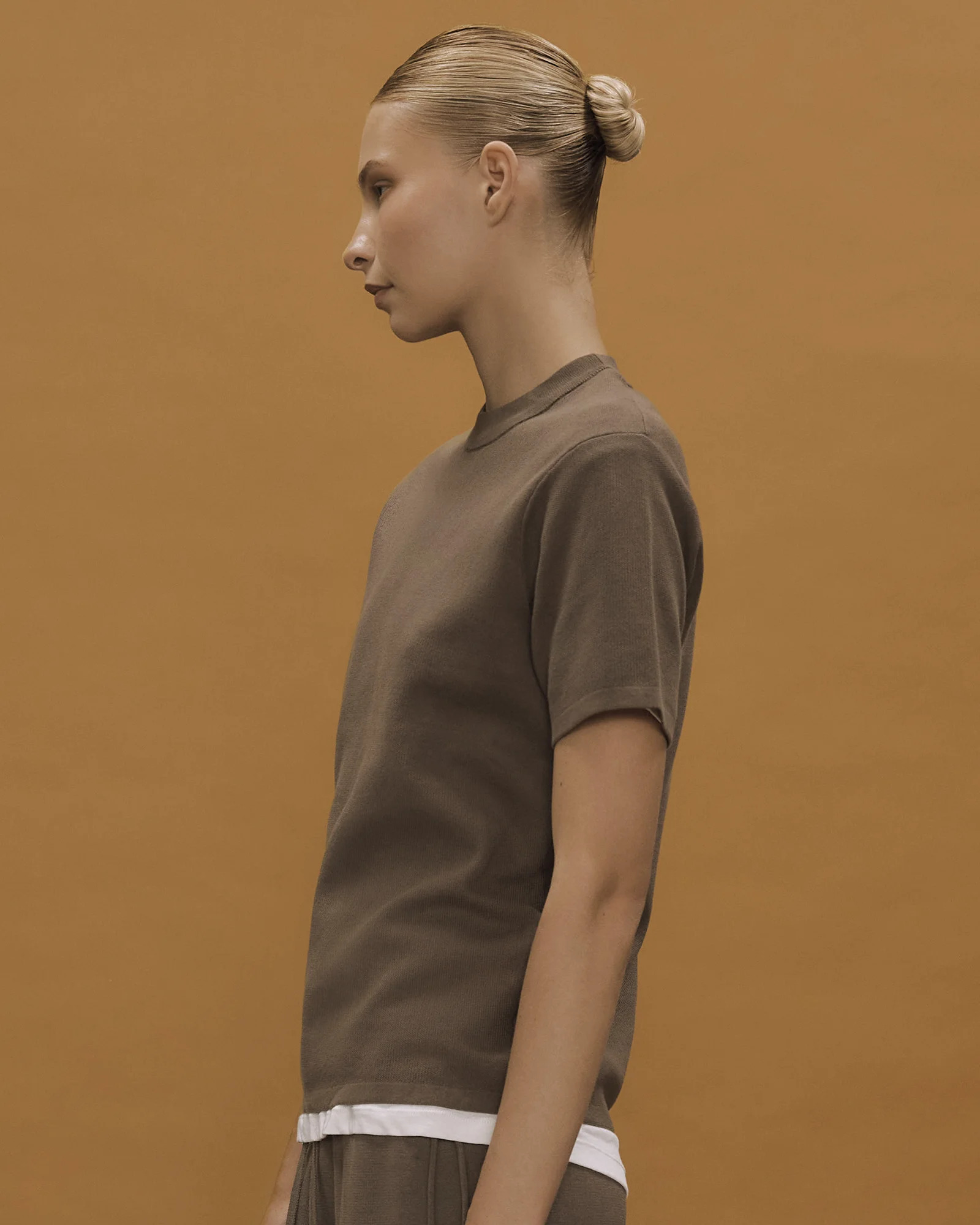 SLIM KNIT TEE LIGHT BROWN - 5