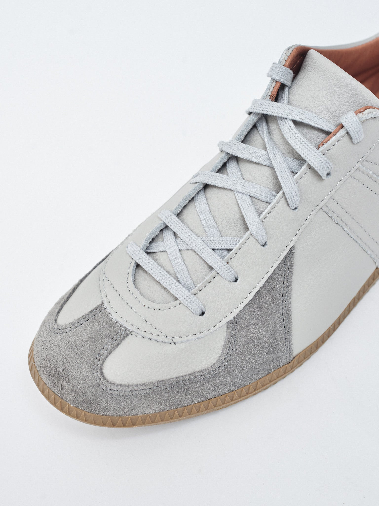 1700L German Military Trainer - Light Gray - 5
