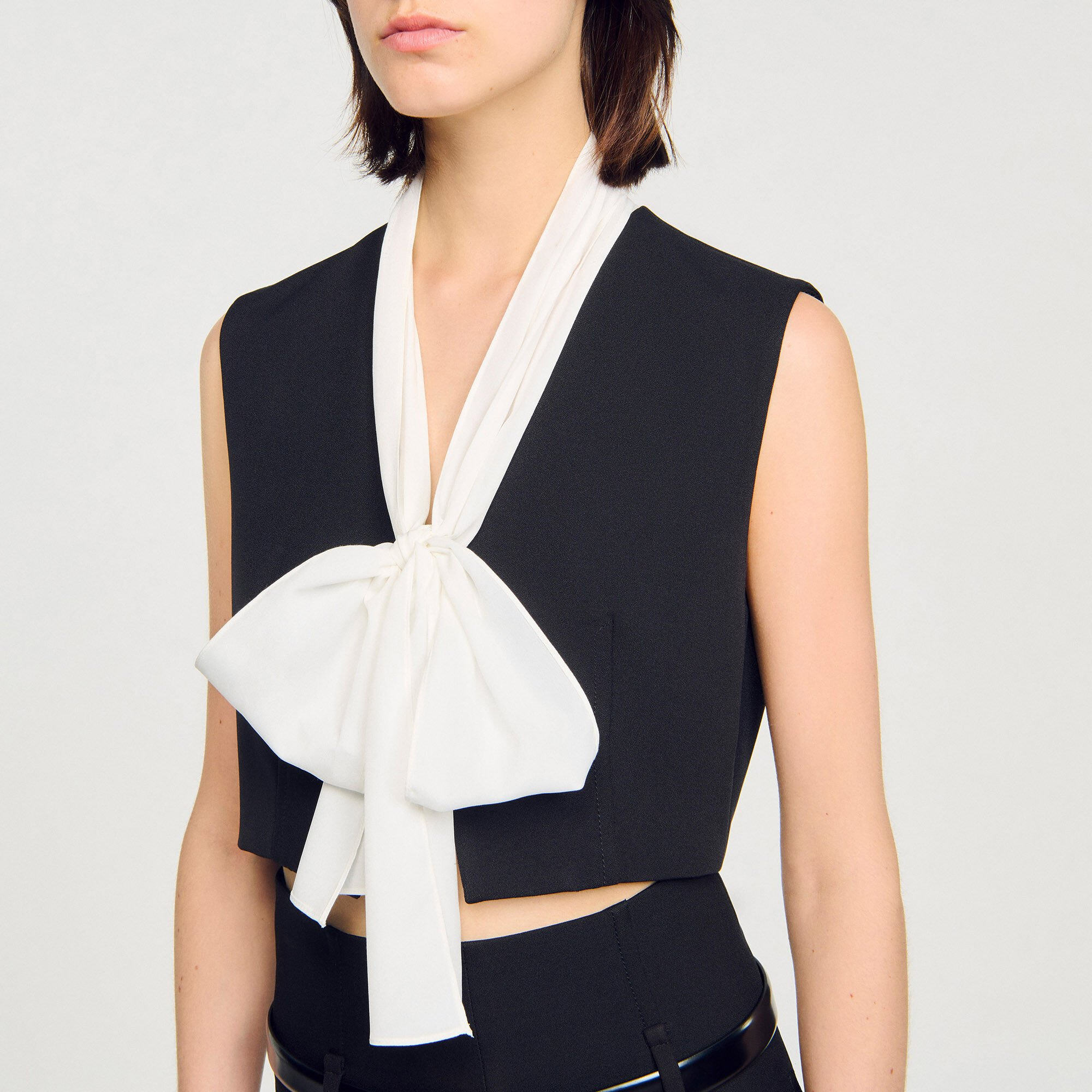 BOW NECK CROP TOP - 3