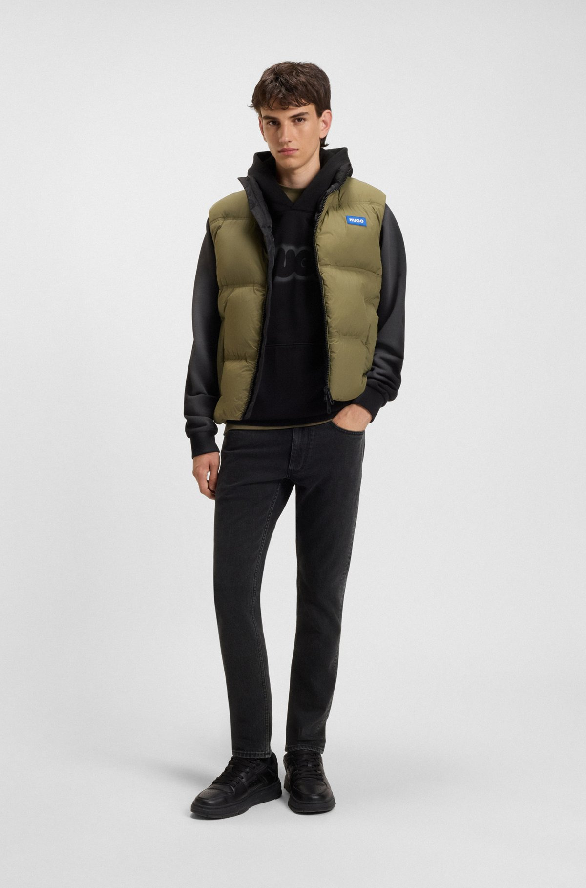 SKINNY-FIT JEANS IN WASHED BLACK DENIM - 3