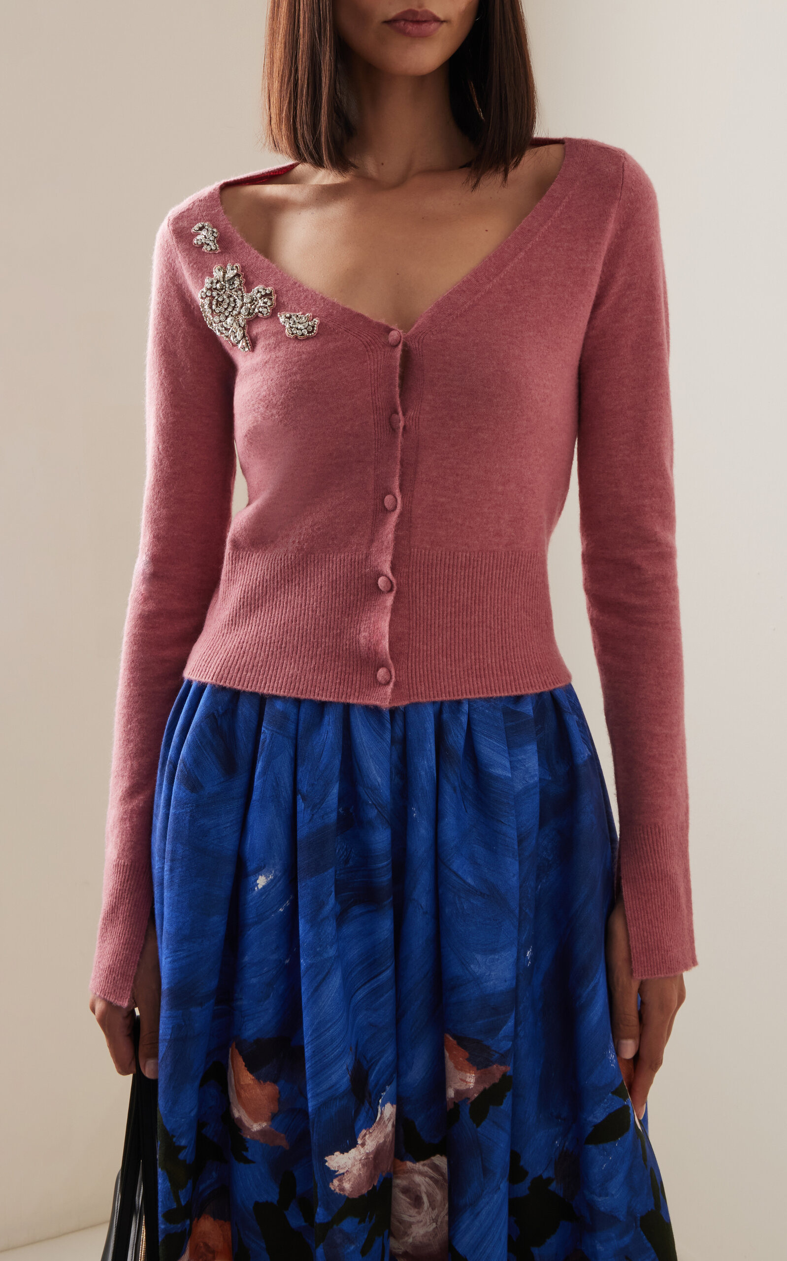 Cropped Embroidered Knit Cardigan pink - 2