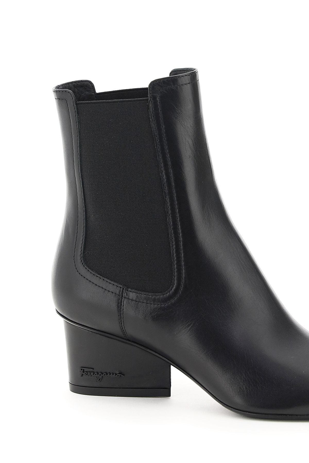 CHELSEA BOOTS - 4