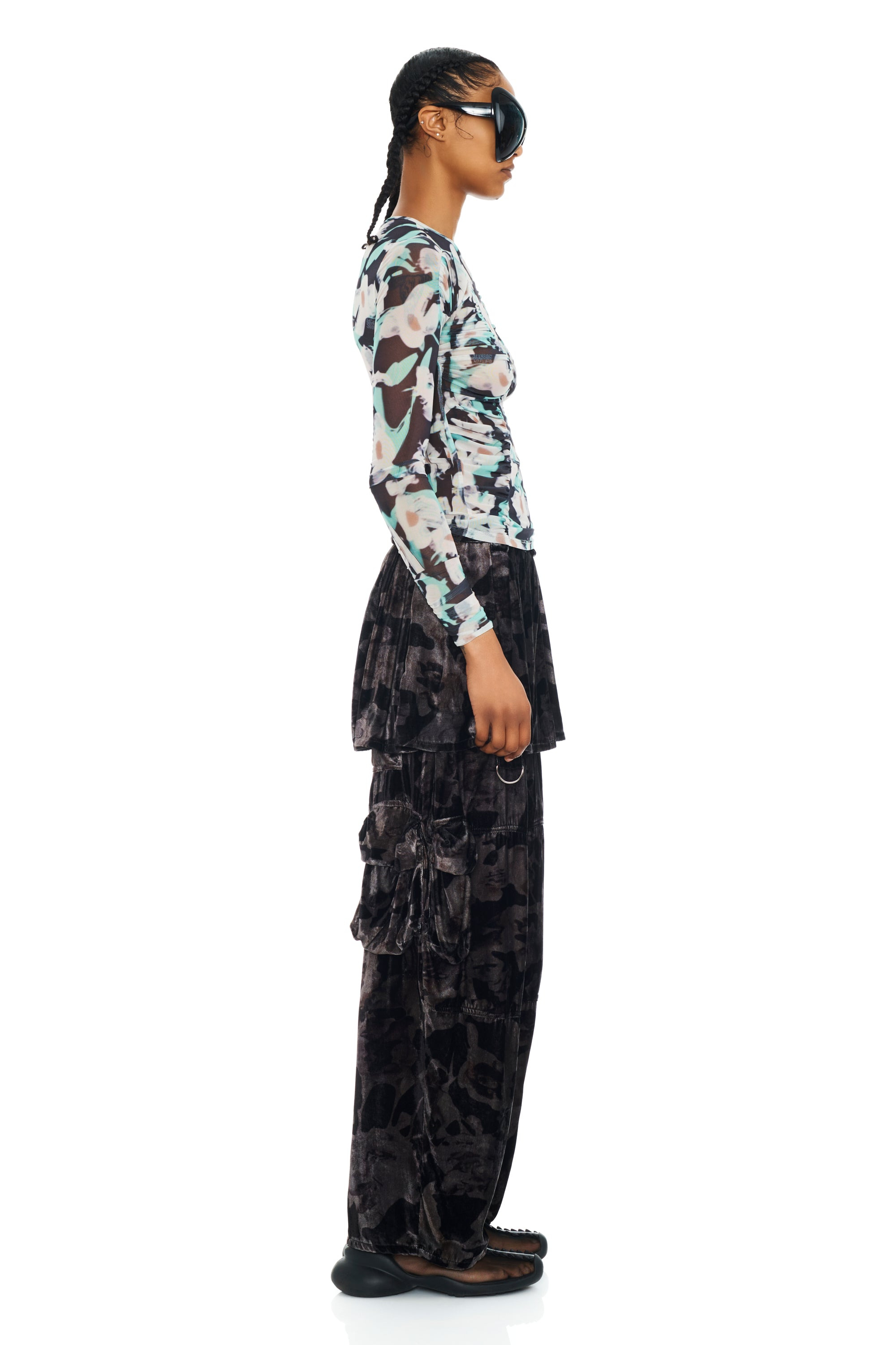 BLACK WATERCOLOR ROSES LAWN SKIRT CARGO PANT - 6