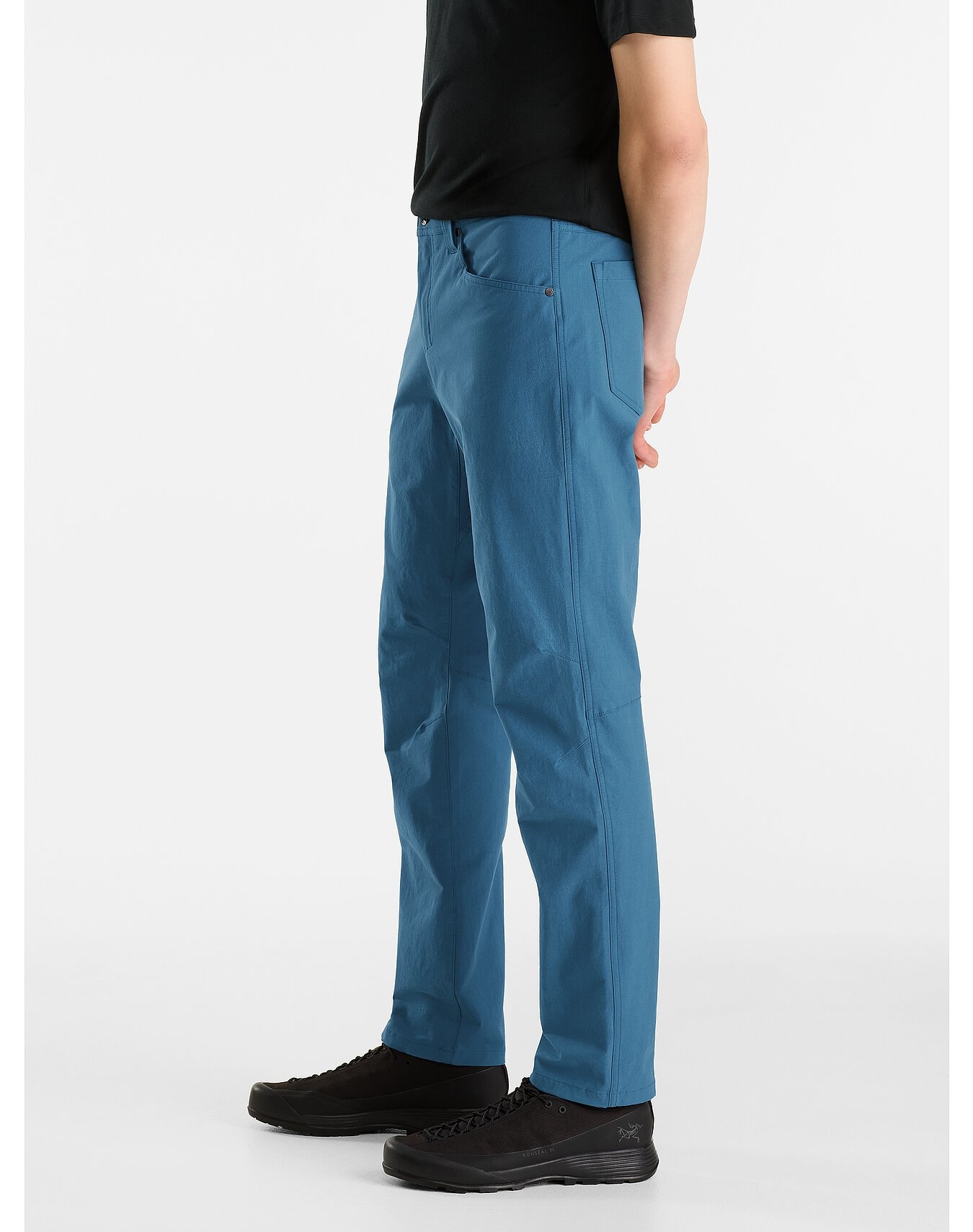 Levon Pant - 4