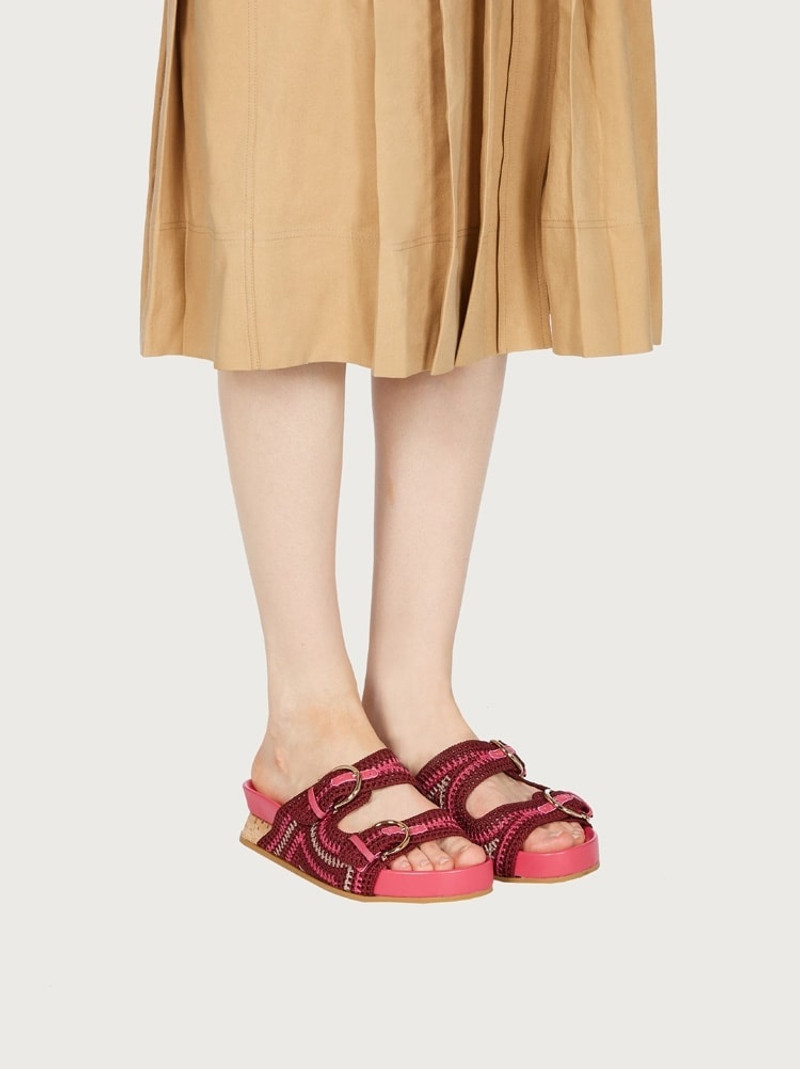 FERRAGAMO CROCHET SANDAL outlook