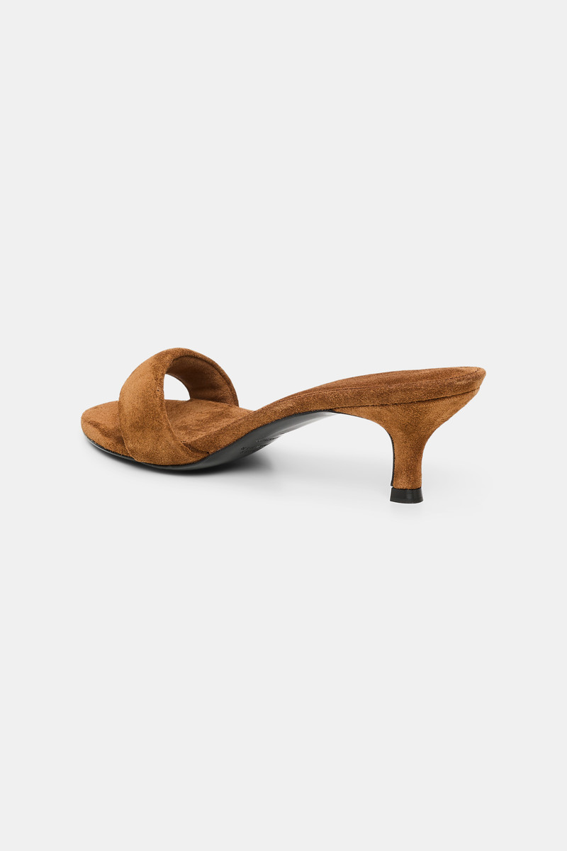 SUEDE SENSATION kitten heel sandal 8