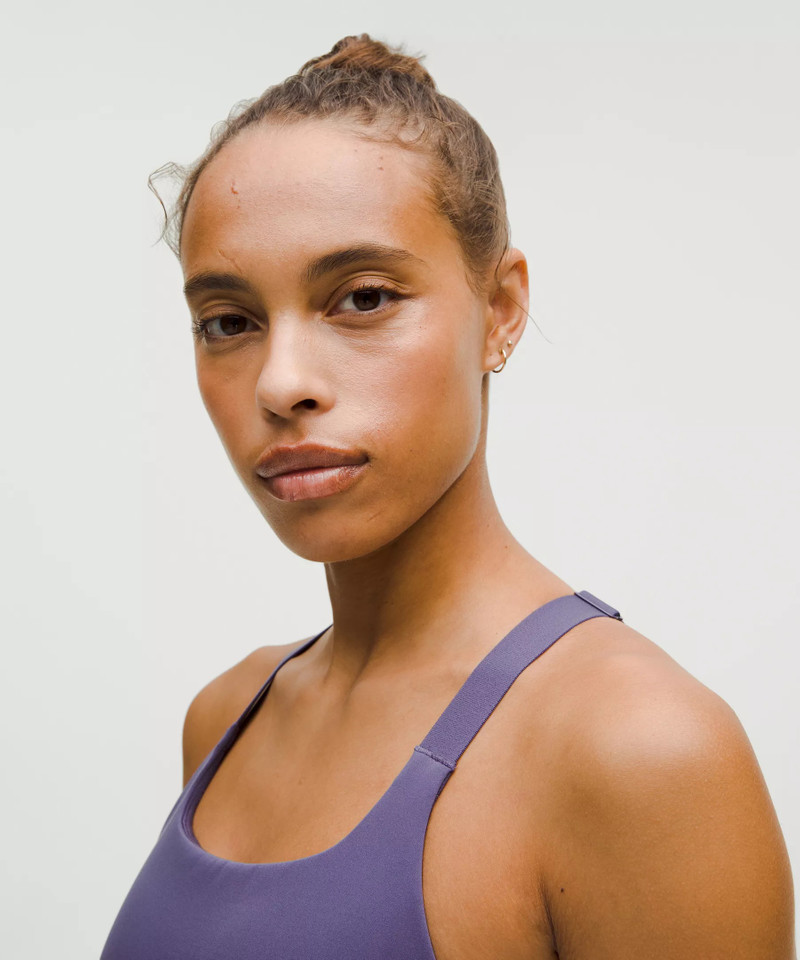Ultralu Square-Neck Workout Bra *Medium Support, B/C Cup 4