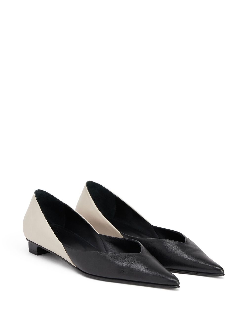 pointed flat leather pumps - 2