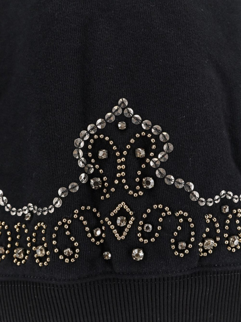 kangaroo-pocket hoodie 3