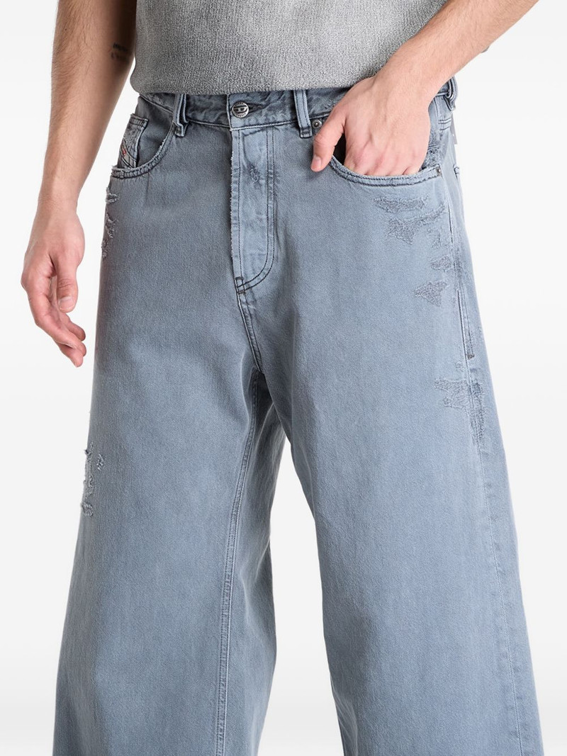 D-Rise distressed-effect jeans 4