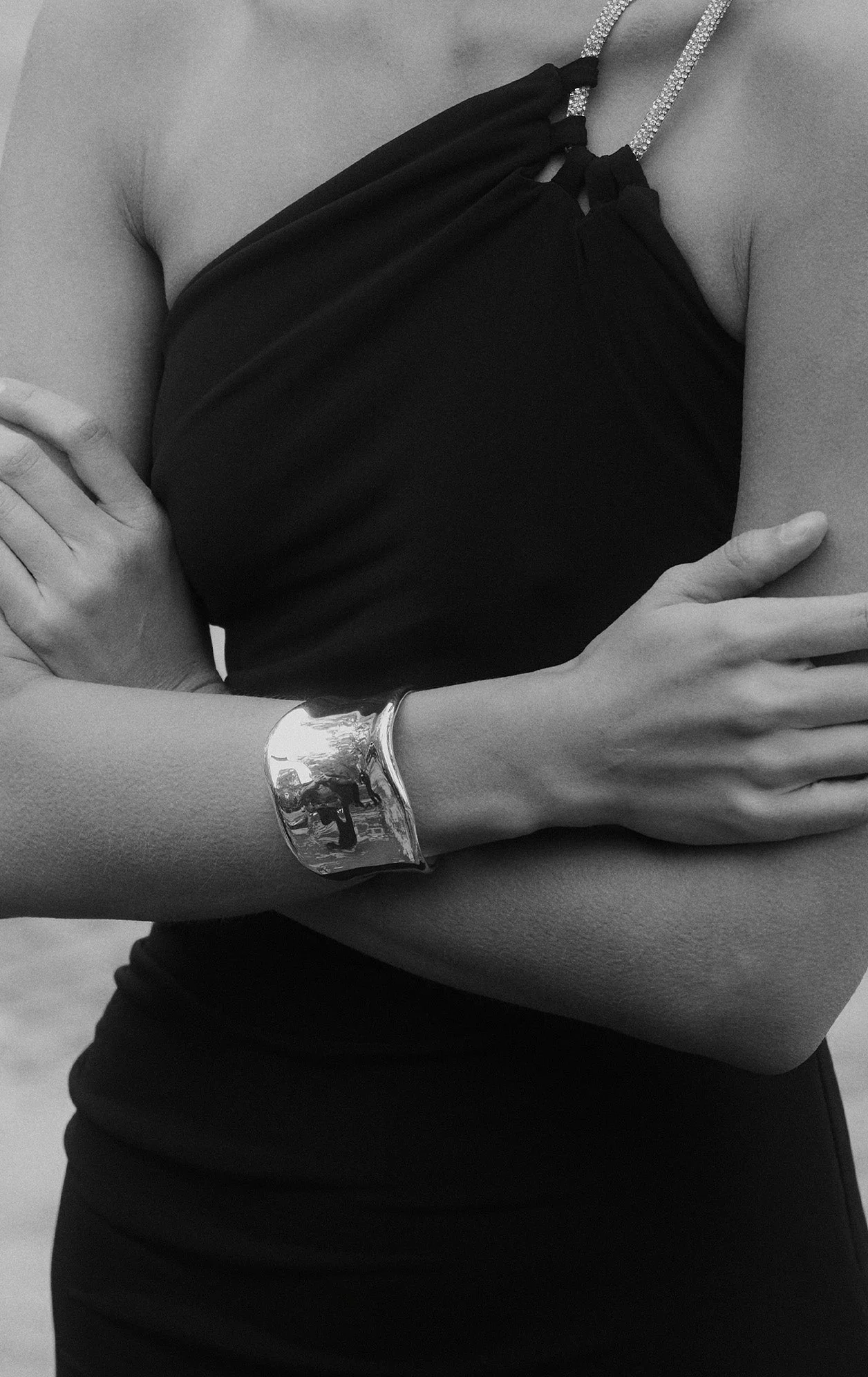THE ROBIN CUFF - 1