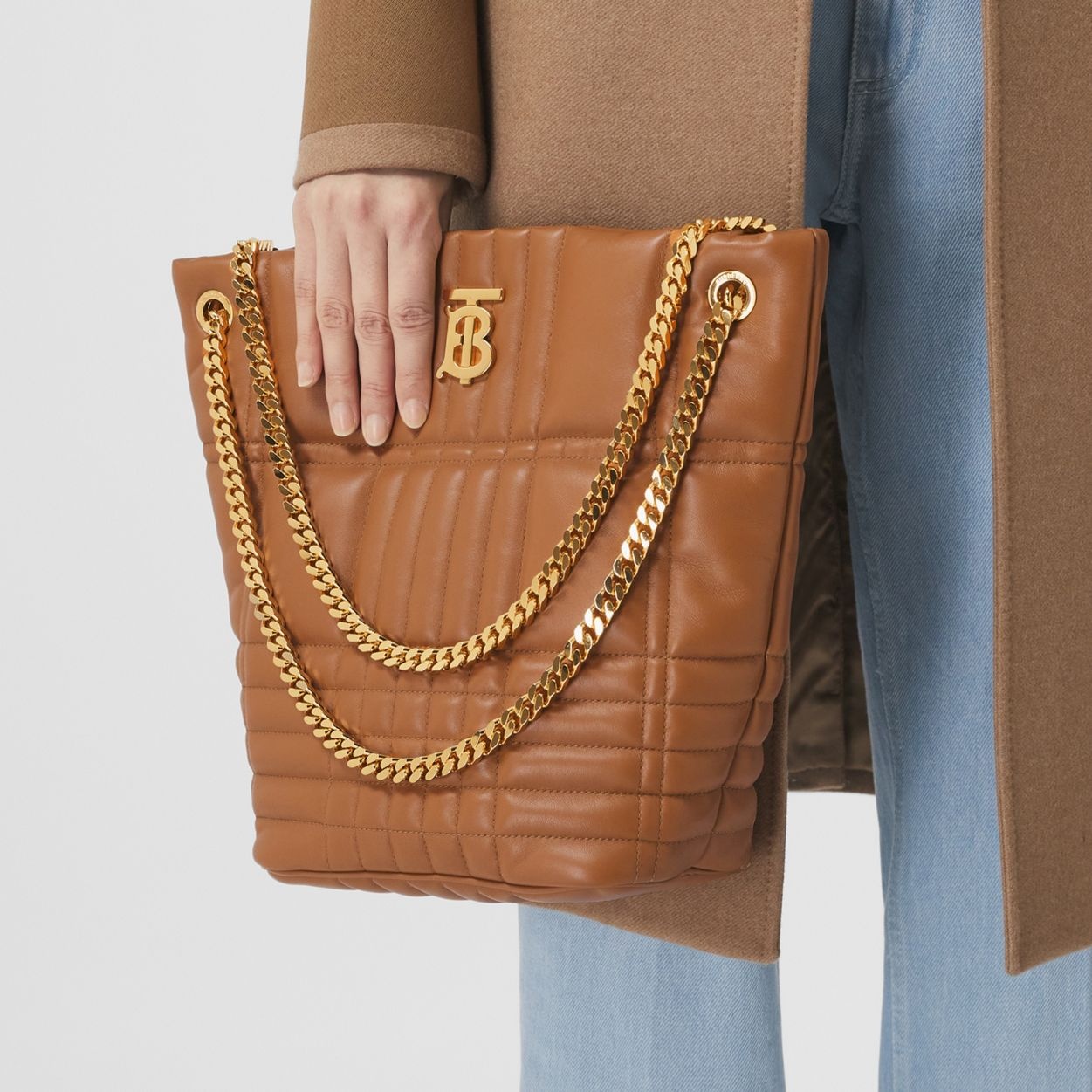 Medium Quilted Lambskin Lola Bucket Bag - 9