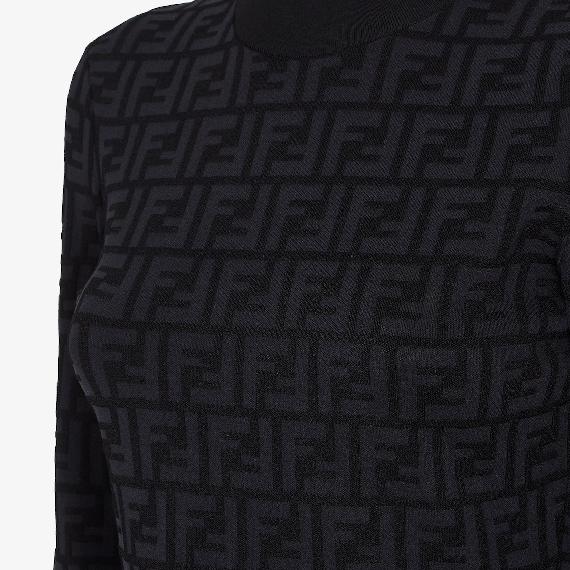 Sweater - 3