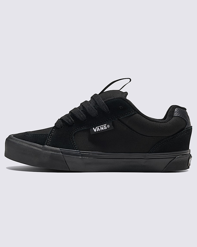 Chukka Push Shoe 1