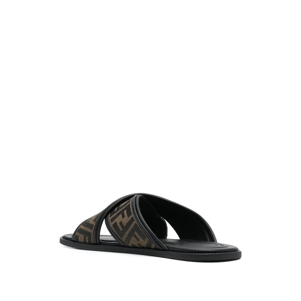 Fendi Black Flip-Flops & Slides Men - 2